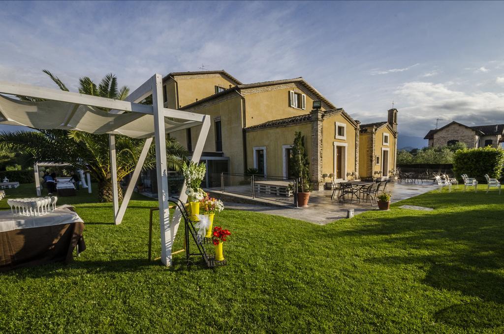 Country House Corte Del Sole Campolungo Екстериор снимка