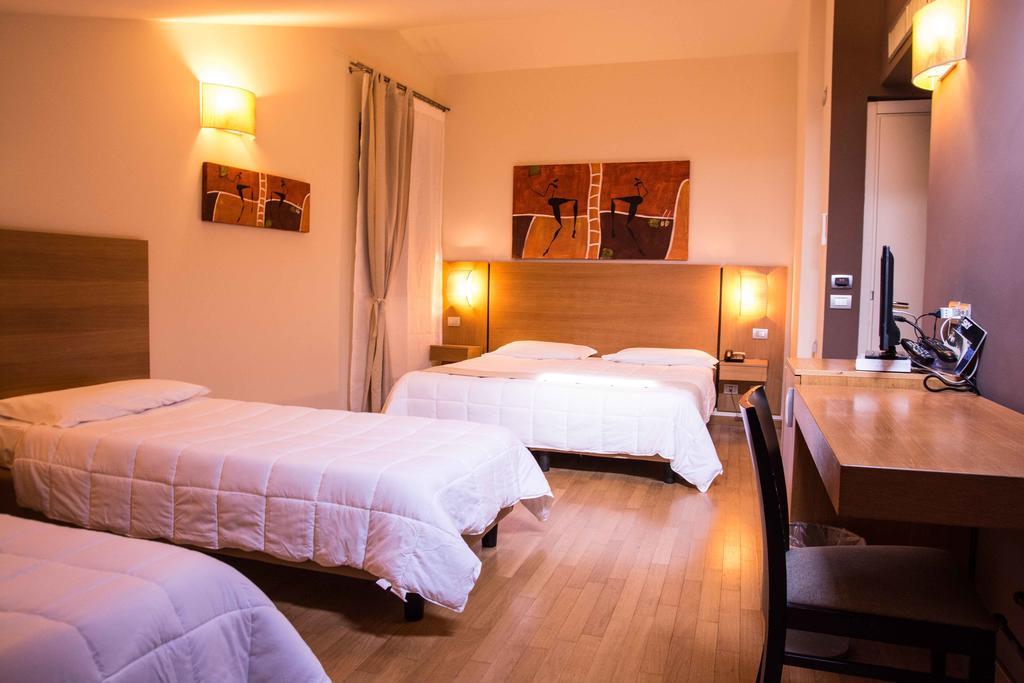 Country House Corte Del Sole Campolungo Стая снимка